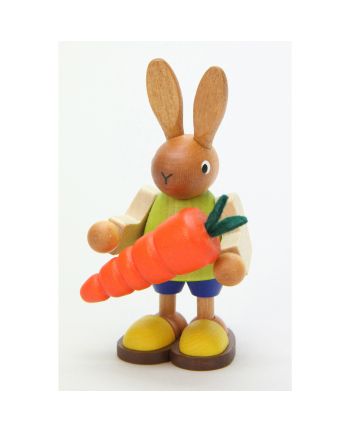 Hase mit Karotte
