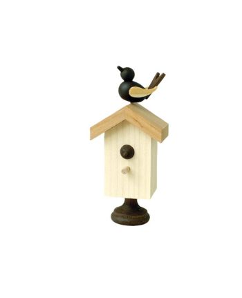Starhaus mit Singvogel, natur